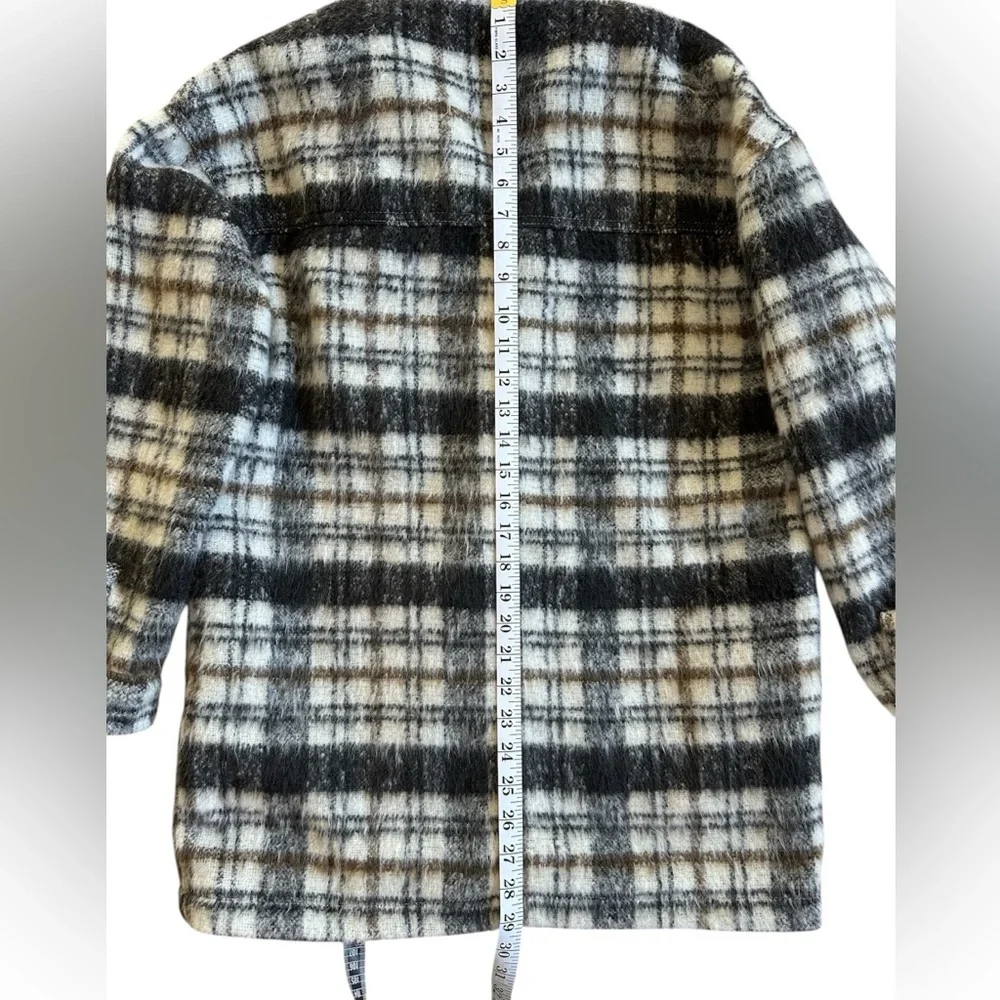 Universal Thread Wool Blend Plaid Shacket – Tan Black – XS NWT - Picture 5 of 6